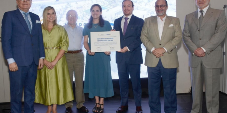 Fundación Crisfe y Mundo Ambiensa se alían por educación y deporte