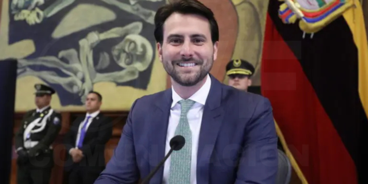 Niels Olsen enfrentará acción de protección por no reconocer bancada de la Gente