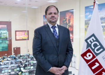 Ministro del Interior advierte: «No habrá contemplaciones» para policías delincuentes