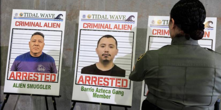 Florida realiza mayor redada migratoria de su historia