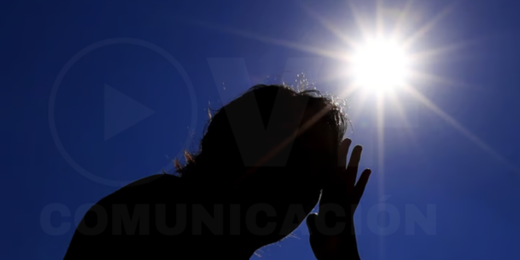 Alerta de radiación solar muy alta para mañana miércoles en Ecuador