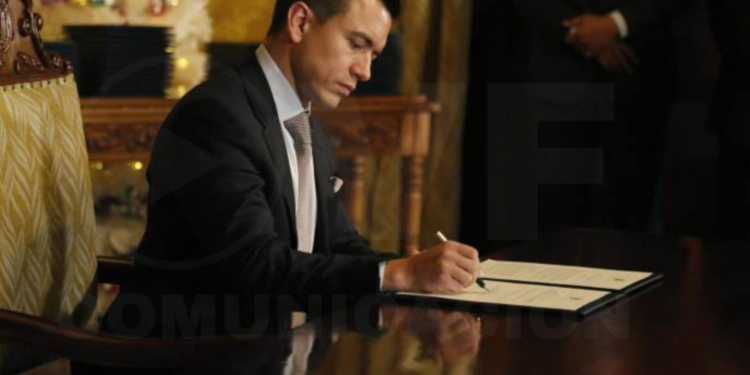 Daniel Noboa envía proyecto de Ley urgente que modifica el sistema de contratación pública