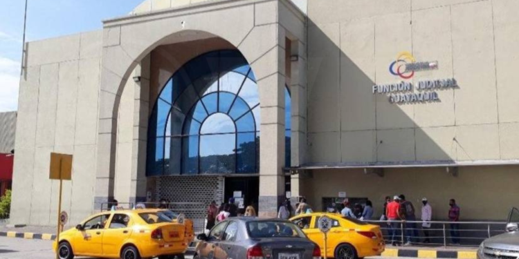 Consejo de la Judicatura ordena usar mascarillas en todas las dependencias judiciales de Guayas