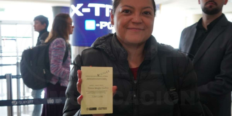 Certificado de vacunación contra la fiebre amarilla obligatorio para ingresar a Ecuador