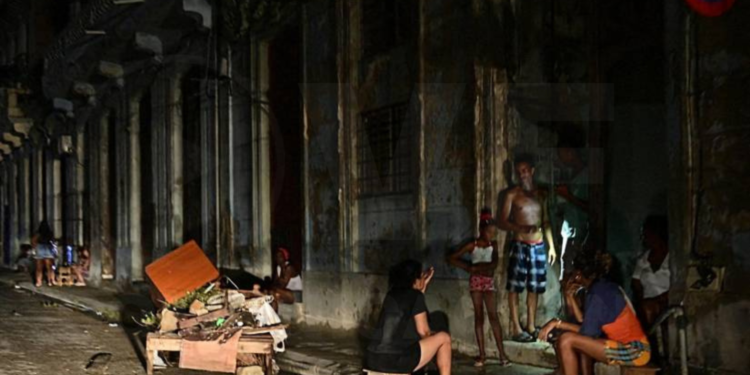 Apagones masivos en Cuba afectarán al 43% del país este jueves