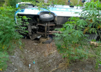 Accidente de buses en Esmeraldas deja varios heridos en la vía Quinindé-Esmeraldas