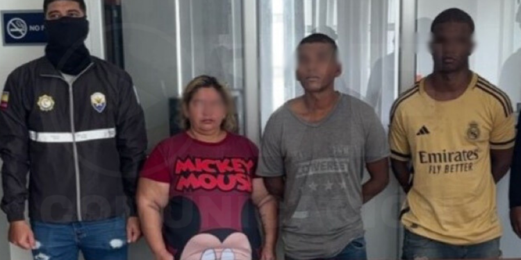 Ejército Ecuatoriano detiene a presunto miembro del Tren de Aragua y decomisa armas en Playas