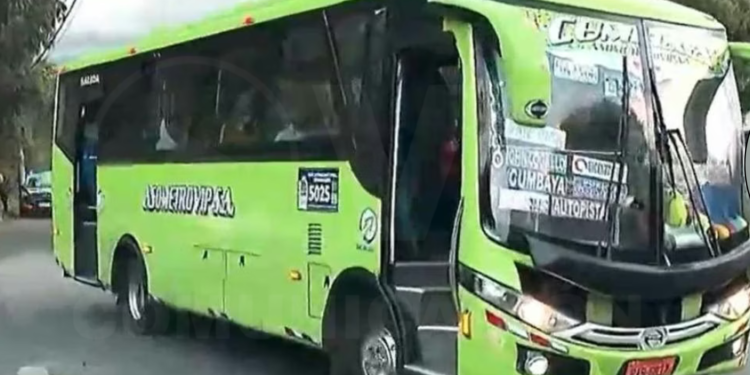 Policía de Quito tras la pista de banda que asalta buses