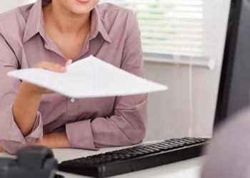 Estabilidad laboral de funcionarios, sujeta a evaluación por resultados