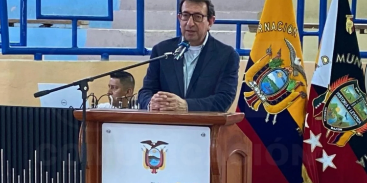 Gobierno y CMOC ultiman contrato para mina cangrejos