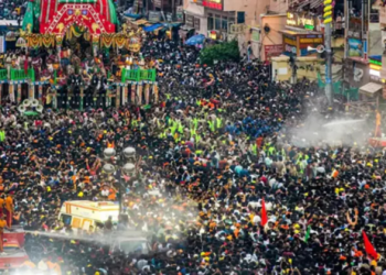 Estampida en templo deja al menos tres muertos y diez heridos