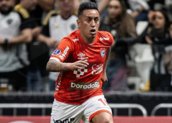 Cienciano anuncia demanda contra Emelec por fichaje de Christian Cueva