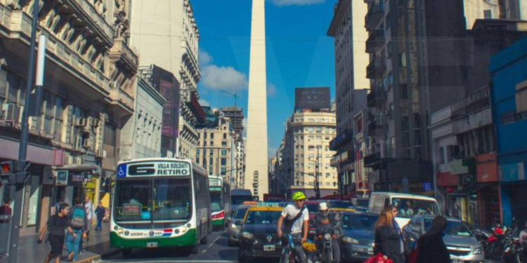 Argentina exigirá un seguro de salud para los turistas que visiten su país