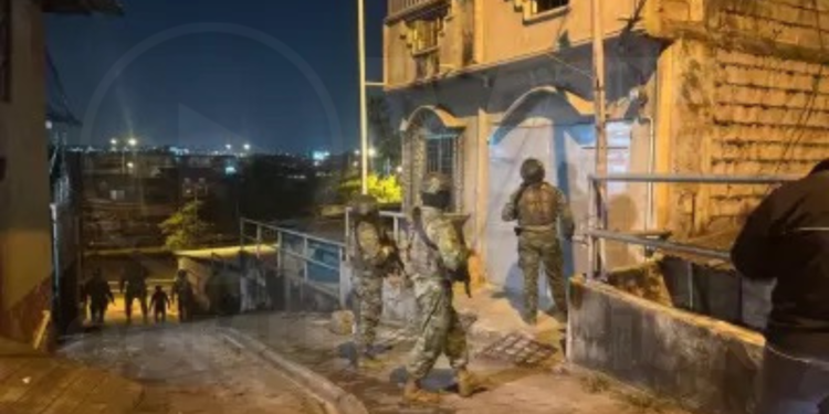 Hallan chalecos de la ATM tras operativo en Pascuales