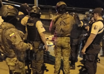 Bloque de Seguridad decomisa droga y motos en Machala