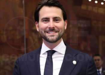 Presidente de la Asamblea solicita renuncia de más de 40 funcionarios por nepotismo