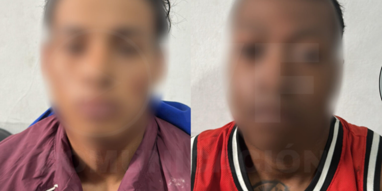 Policía capturó a dos presuntos extorsionadores en Santo Domingo