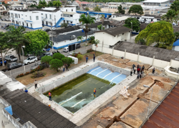 Prefectura reacondicionará área de piscina en el Comando de la Policía