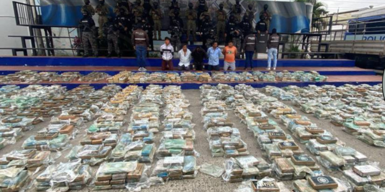 Mafia Albanesa: Cinco capturados con tres toneladas de droga en Guayaquil