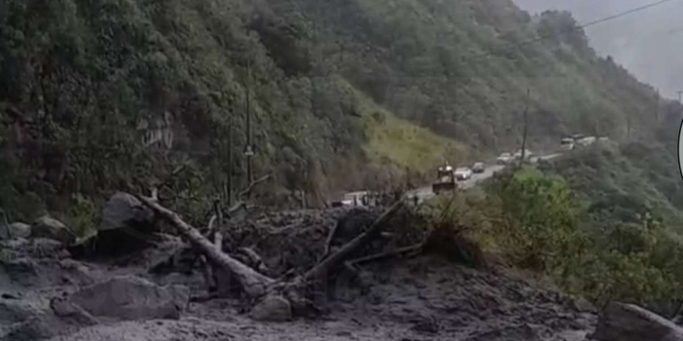 Lluvias en Ecuador dejan dos fallecidos, un herido y más de 440 afectados